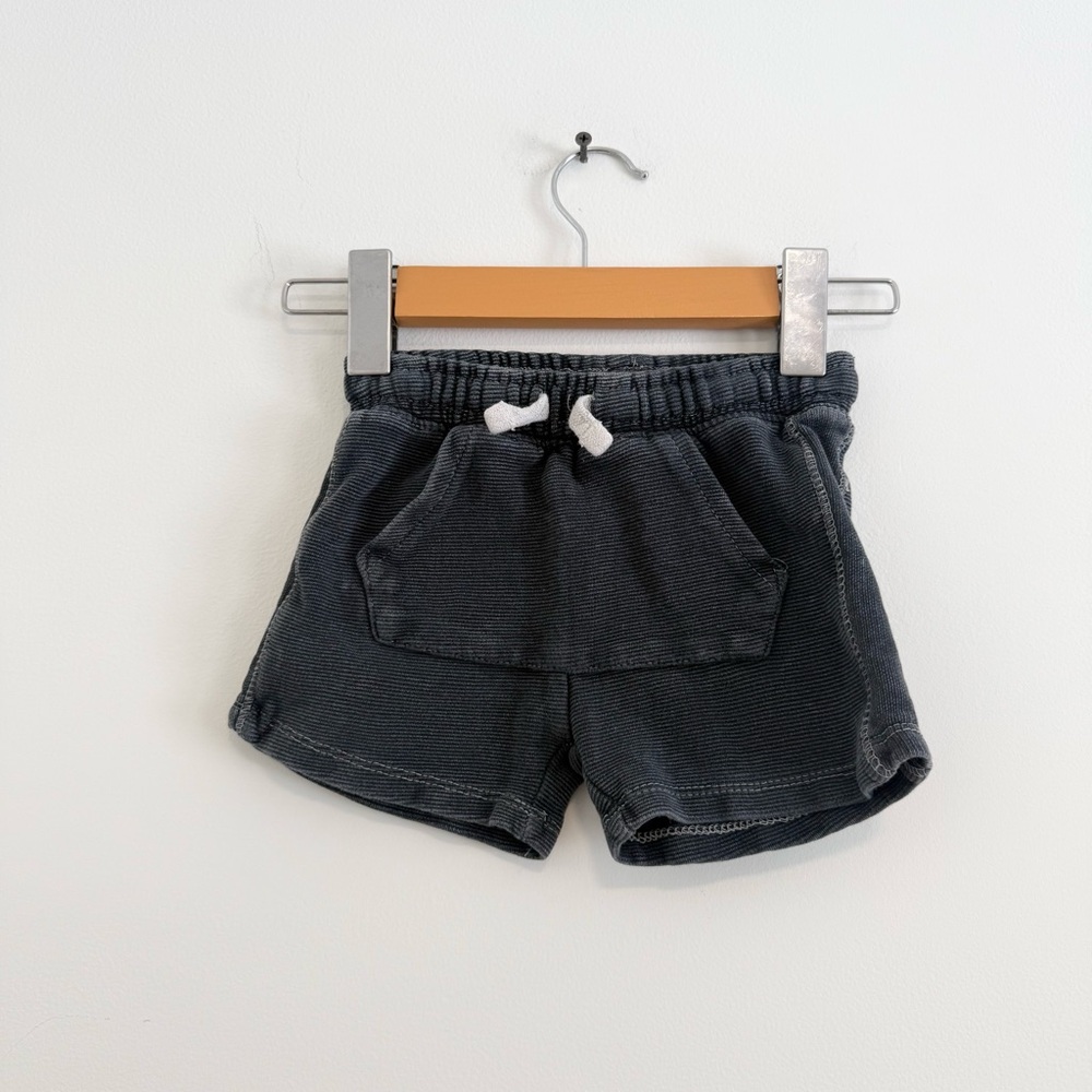 Zara grey ribbed shorts 12-18 months